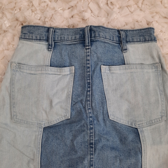 GAP Denim Mixed Denim Patchwork Jean Dkirt Fitted Button Front Sz 25 - Picture 7 of 12